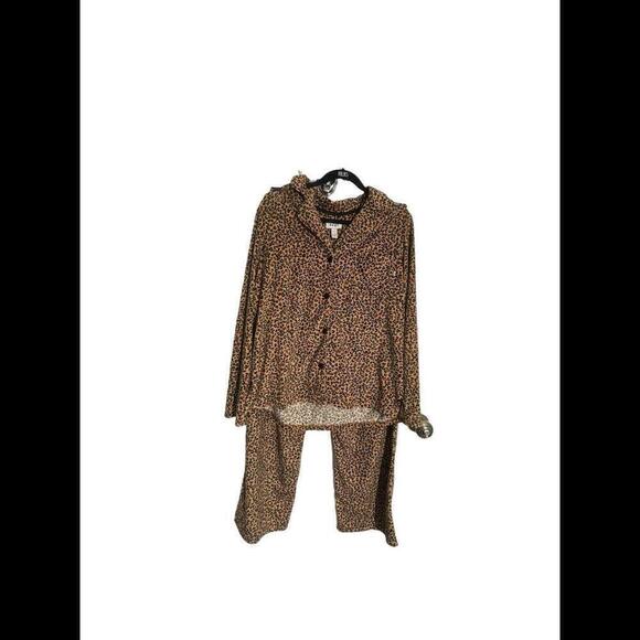 Dkny Other - DKNY Cheetah Print Fleece 2PC Pajama Pant Set Long Sleeves LRG p16